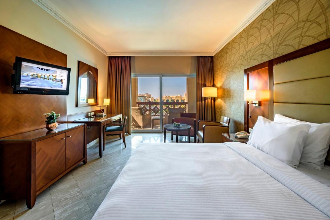 Курортный комплекс Crowne Plaza Jordan Dead Sea & By Ihg 5*